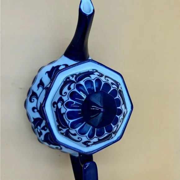 Antique Flow Blue octagonal teapot cobalt blue and white porcelain
